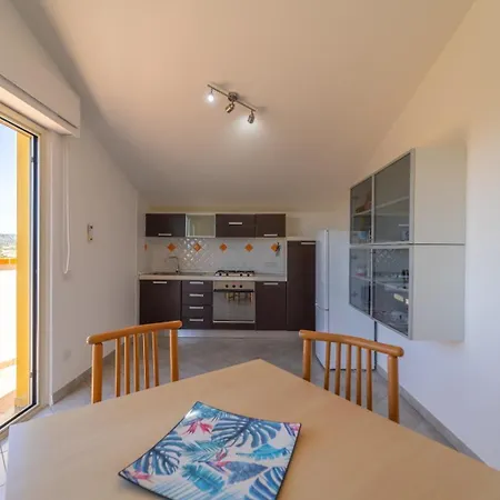 Apartman Mansarda Primavera