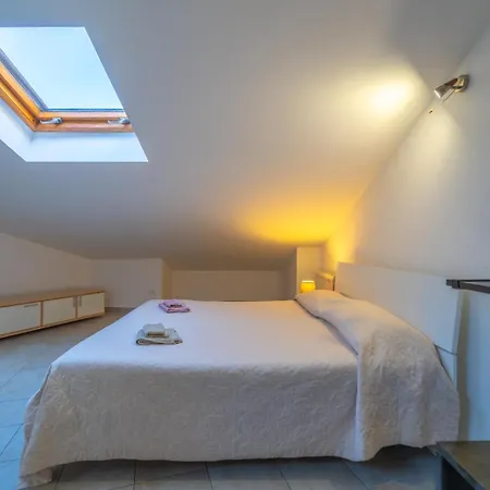 Apartman Mansarda Primavera *